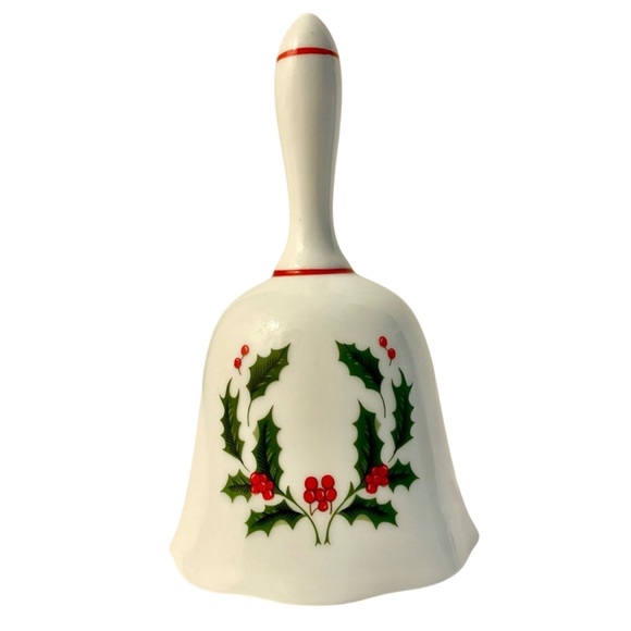 Vintage Porcelain Dinner Bell Holly Leaves & Berries Christmas Decor Japan - Picture 1 of 5
